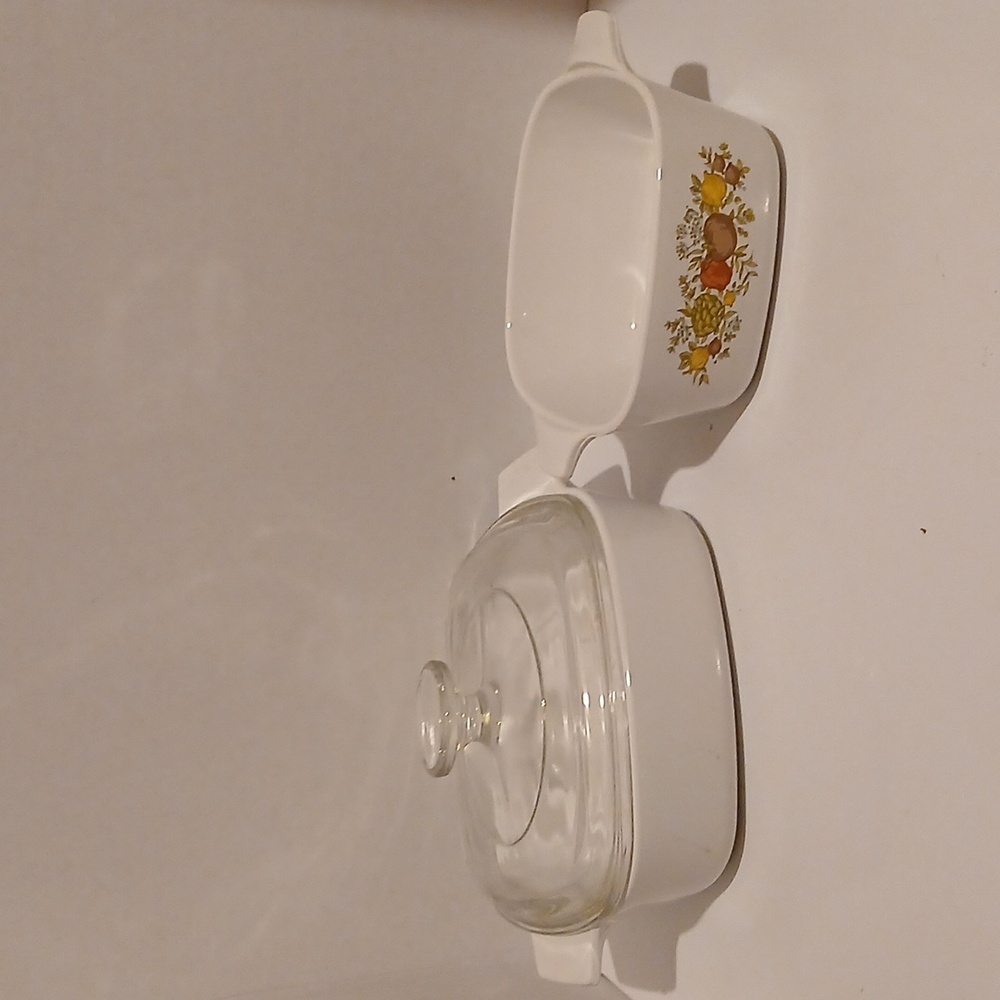 Corningware Pyrex Spice Of Life White Casserole Dish with Floral Design